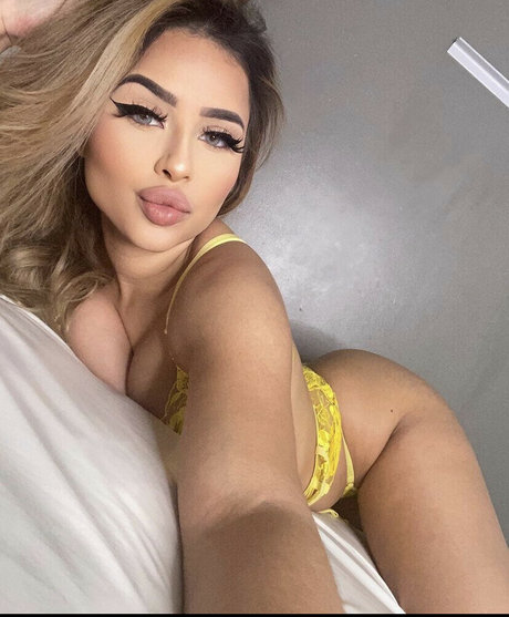 Foto di nudo di fuga di OnlyFans di Claudiamolinaa