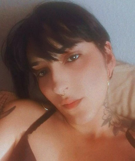 Foto di nudo di fuga di OnlyFans di Noplacetorun