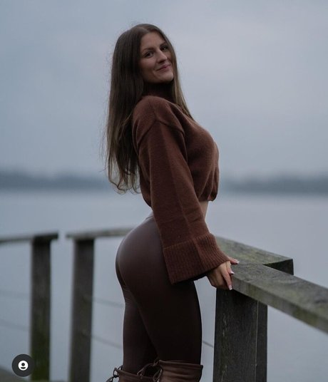 Foto di nudo di fuga di OnlyFans di Romina Campion