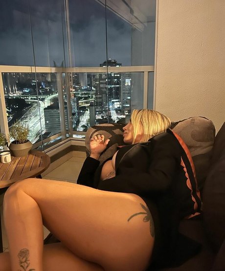 Foto di nudo di fuga di OnlyFans di Bia Dominguez