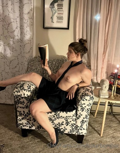 Foto di nudo di fuga di OnlyFans di Bourbonformyalpacas