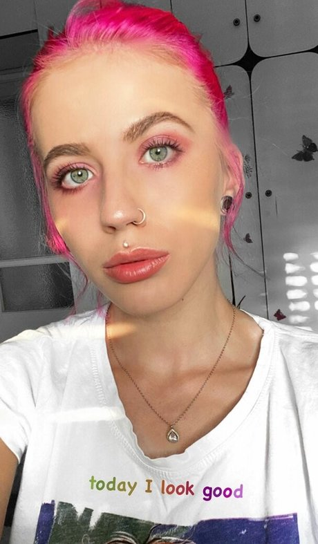 Foto di nudo di fuga di OnlyFans di Anna Masarski