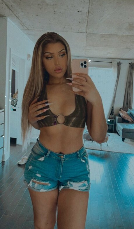 Adea Danielle
