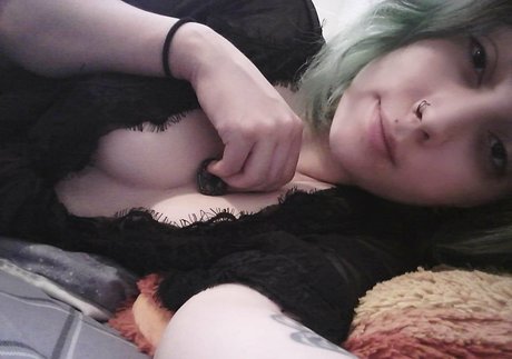 Foto di nudo di fuga di OnlyFans di Lewdprincess08