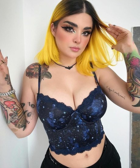 Foto di nudo di fuga di OnlyFans di Javiera Orellana
