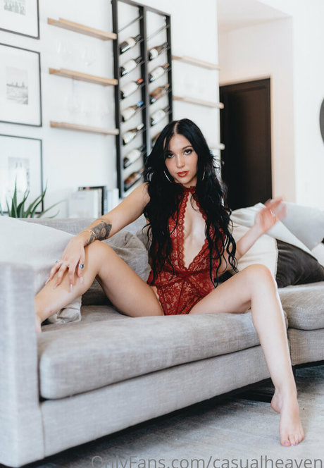 Foto di nudo di fuga di OnlyFans di Nirvana