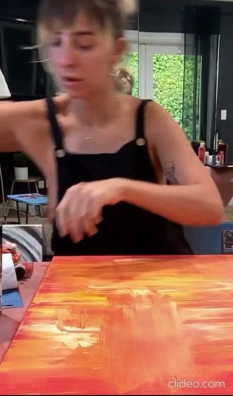 Gabbie Hanna