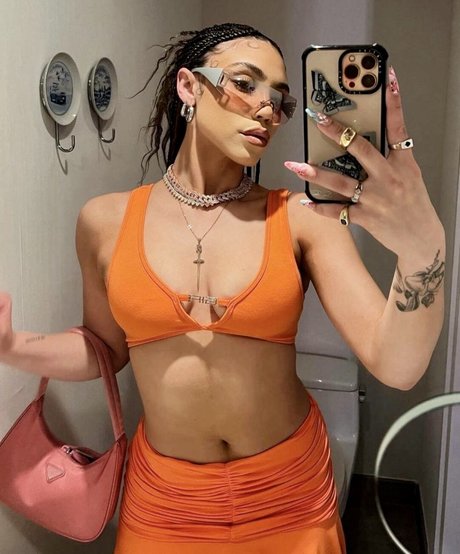 Makayla London