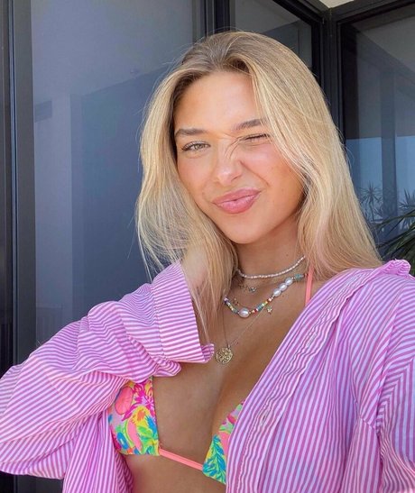 Foto di nudo di fuga di OnlyFans di Tayla Stevenson