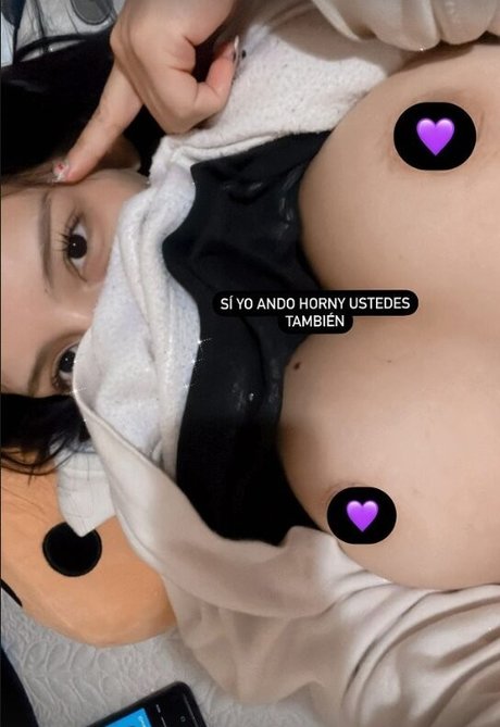 Foto di nudo di fuga di OnlyFans di Purplegirl