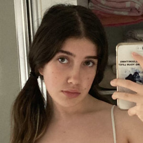 Foto di nudo di fuga di OnlyFans di Molly Barkasy