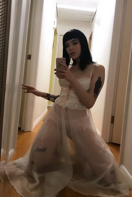 Foto di nudo di fuga di OnlyFans di Vivadrag