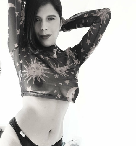 Foto di nudo di fuga di OnlyFans di Ghosti50