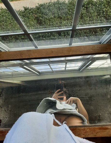 Foto di nudo di fuga di OnlyFans di Lousyonie