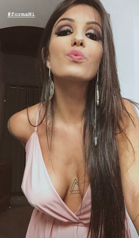 Foto di nudo di fuga di OnlyFans di Bianca Name