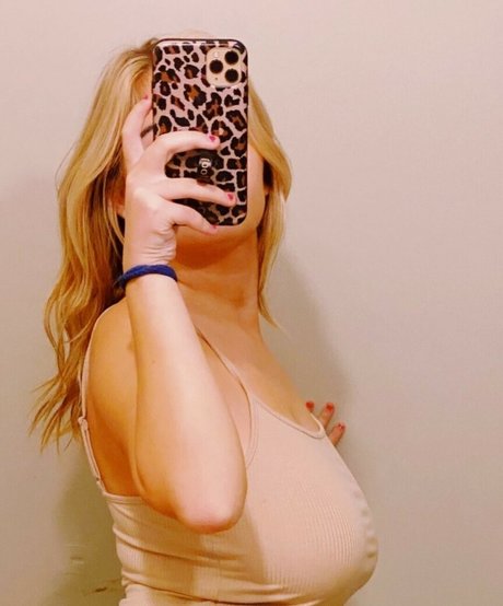 Foto di nudo di fuga di OnlyFans di Mulletluvrrr6969