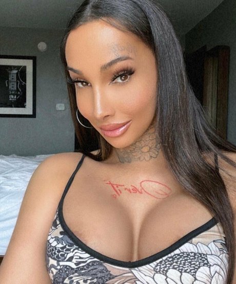 Thejadedoll