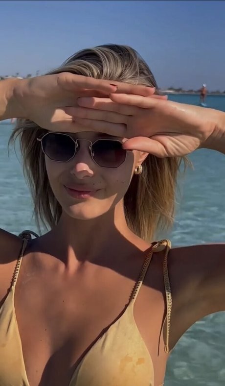 Viky Varga