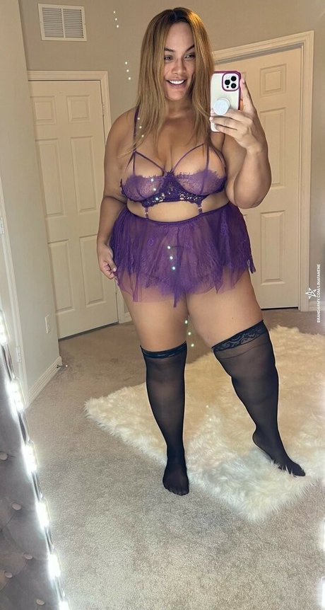 Foto di nudo di fuga di OnlyFans di Nia Jaxlina Fanene