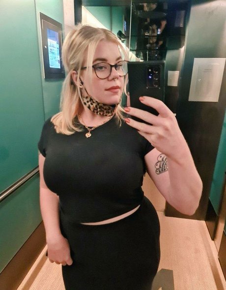 Foto di nudo di fuga di OnlyFans di Audrey Jones