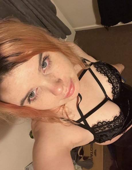 Foto di nudo di fuga di OnlyFans di Wolfyplays00