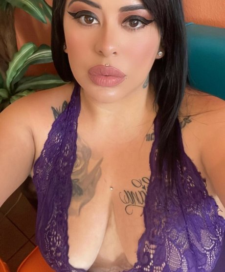 Foto di nudo di fuga di OnlyFans di Babyghoull69