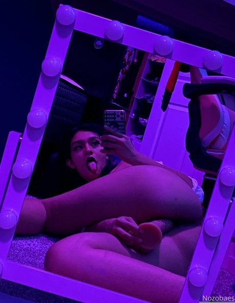 Foto di nudo di fuga di OnlyFans di Nozobaes