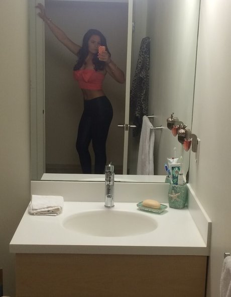 Foto di nudo di fuga di OnlyFans di Shayna Foappiano