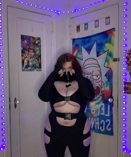 Foto di nudo di fuga di OnlyFans di Gigamilk22