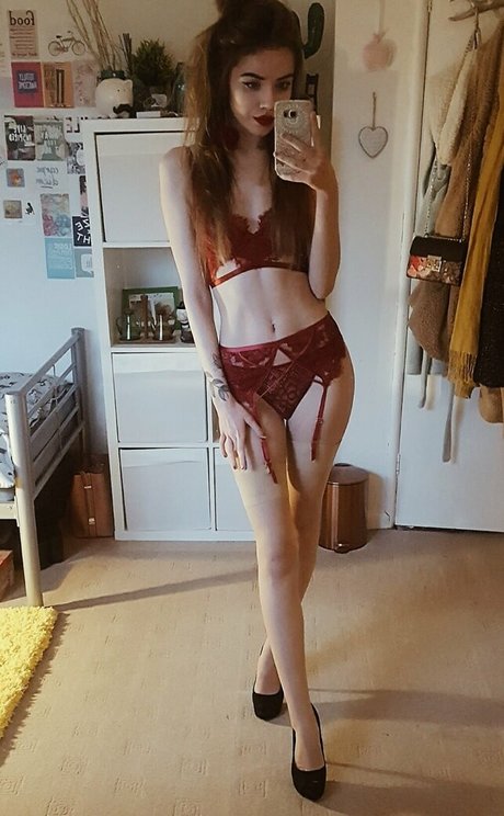 Foto di nudo di fuga di OnlyFans di Aemreynolds