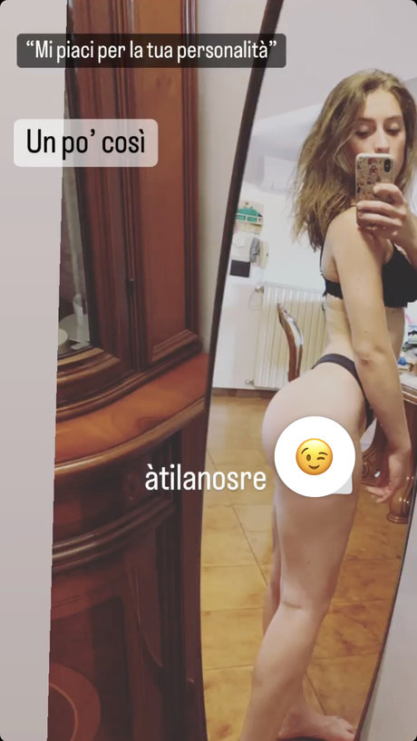 Foto di nudo di fuga di OnlyFans di Midorishake