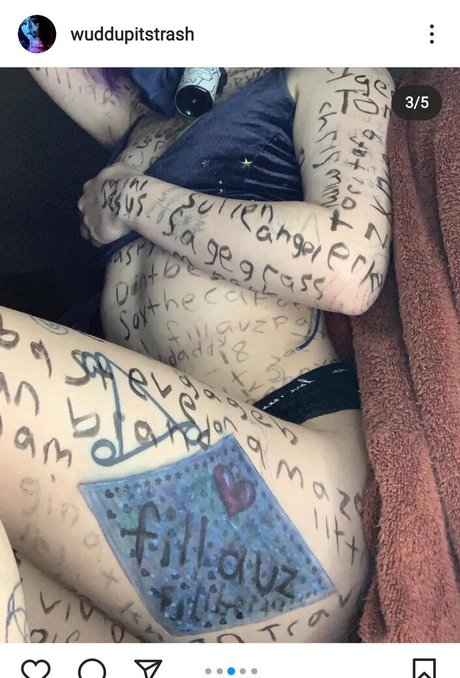 Foto di nudo di fuga di OnlyFans di Tottallytrashed