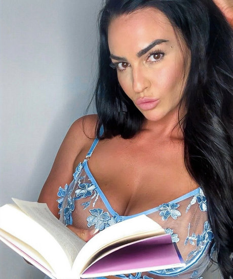 Foto di nudo di fuga di OnlyFans di Matildamarshall