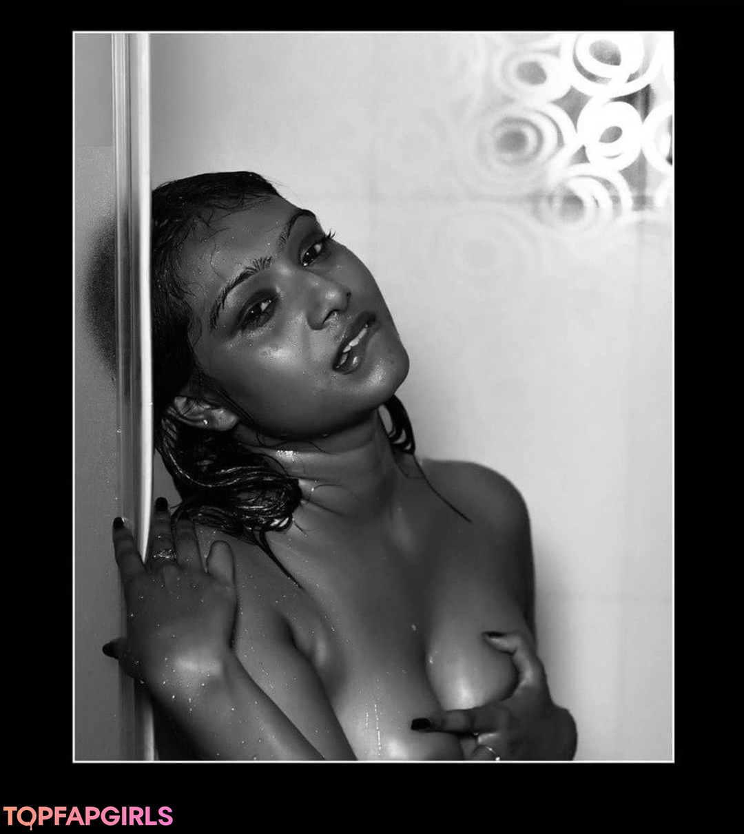 Foto di nudo di fuga di OnlyFans di Yajnaseni #1207