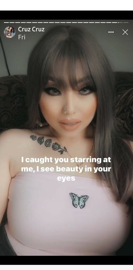 Foto di nudo di fuga di OnlyFans di Cruz Cruz