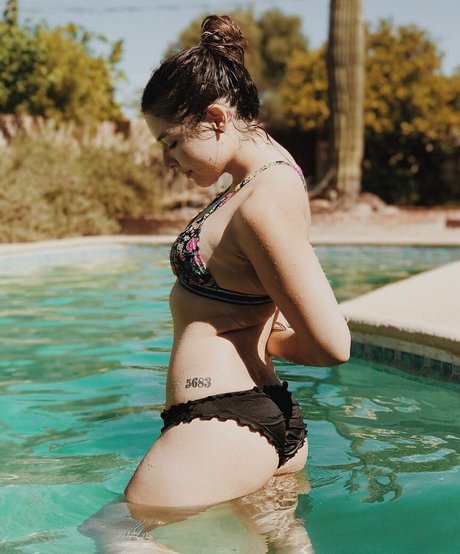Foto di nudo di fuga di OnlyFans di Autumn Farrell
