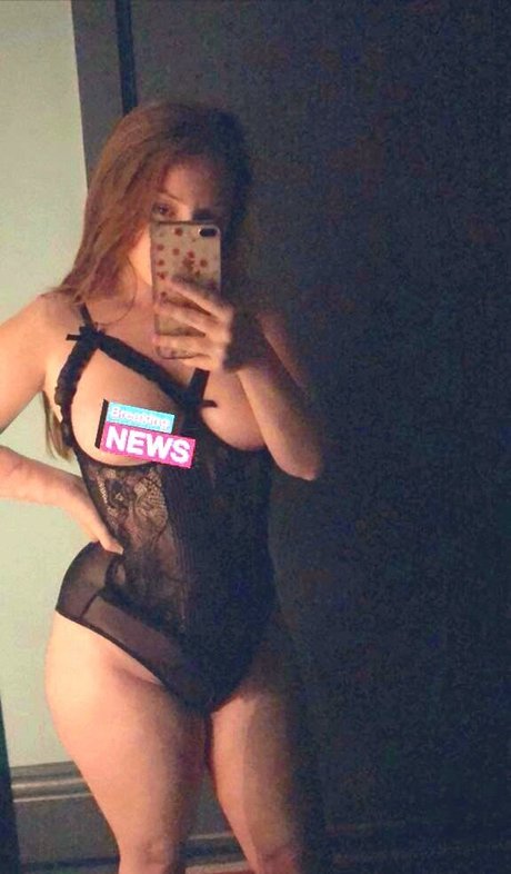Foto di nudo di fuga di OnlyFans di Ellzbellz