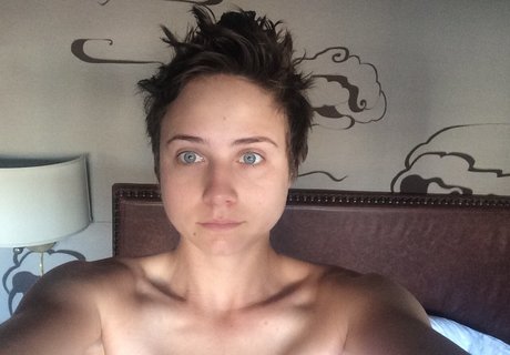 Tessa James