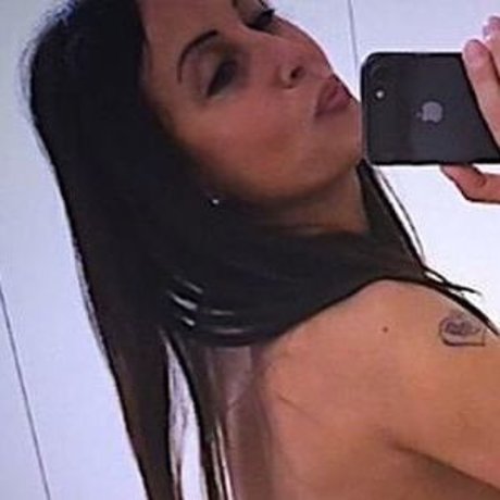 Foto di nudo di fuga di OnlyFans di Sabrina Ghiddi