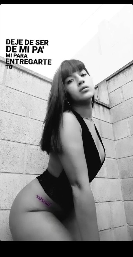 Foto di nudo di fuga di OnlyFans di Paradisi02