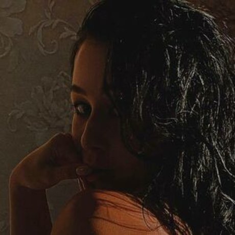 Foto di nudo di fuga di OnlyFans di Kirafeetisrael