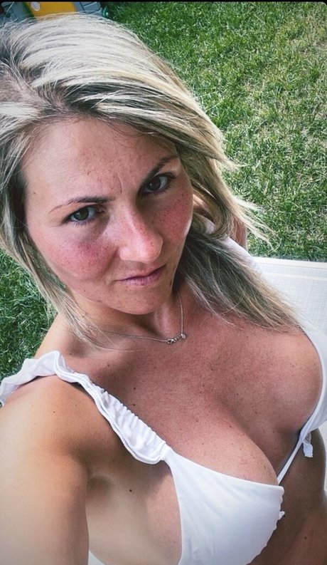 Foto di nudo di fuga di OnlyFans di Betty Sokate