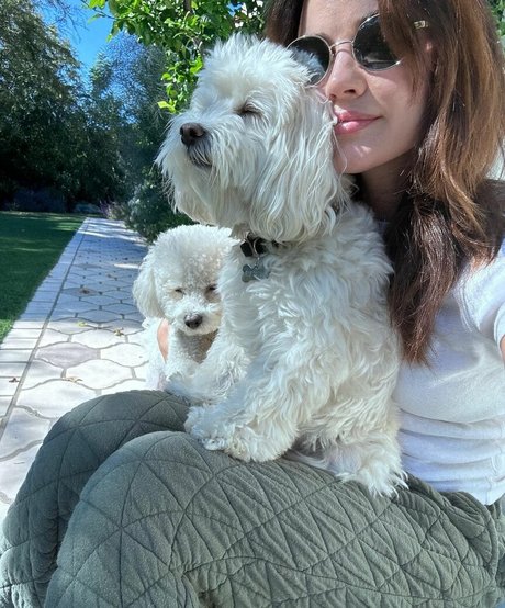 Foto di nudo di fuga di OnlyFans di Lucy Hale