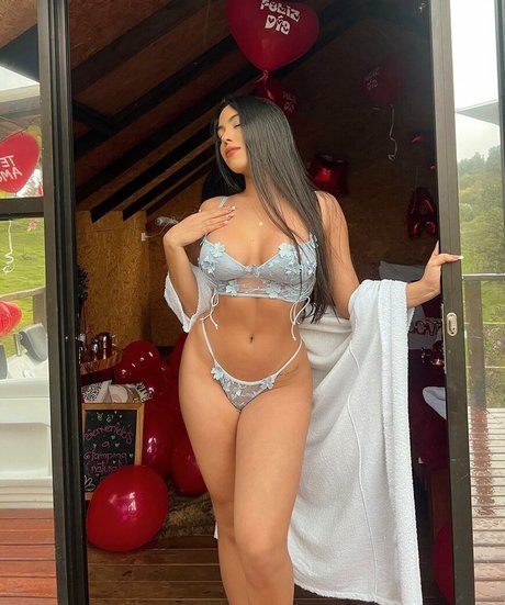 Foto di nudo di fuga di OnlyFans di Gemeas Abello