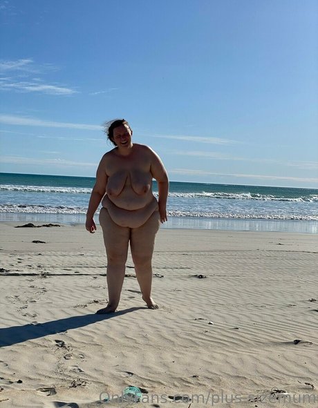 Foto di nudo di fuga di OnlyFans di Plussizemum