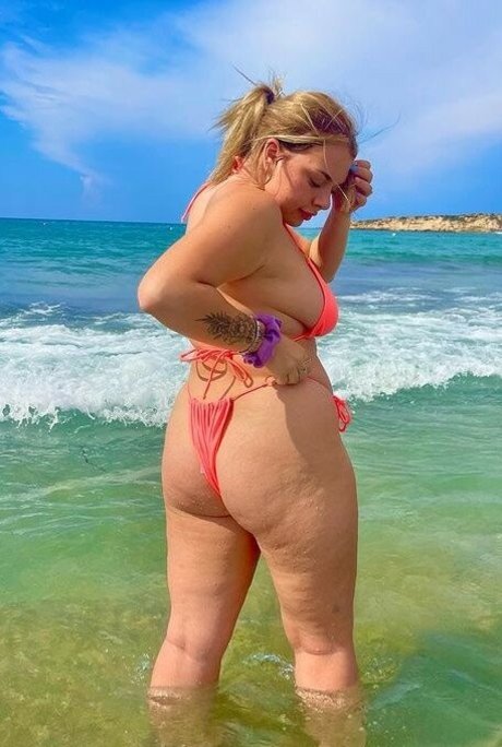Foto di nudo di fuga di OnlyFans di Casey Croftx