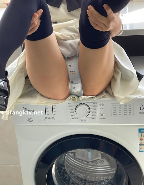 Foto di nudo di fuga di OnlyFans di Hujiaozi33
