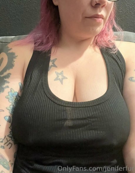 Foto di nudo di fuga di OnlyFans di Jeniferfur