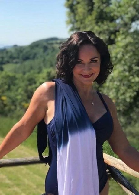 Foto di nudo di fuga di OnlyFans di Shirley Ballas