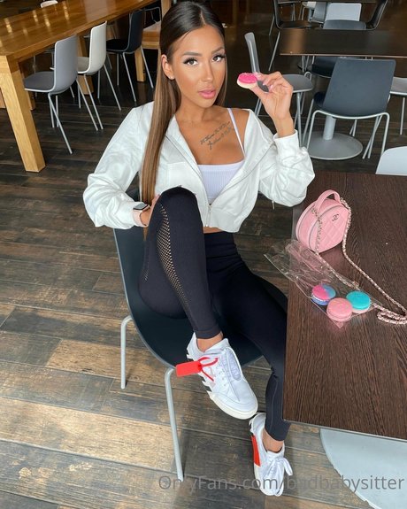 Foto di nudo di fuga di OnlyFans di Ashleigh Skies
